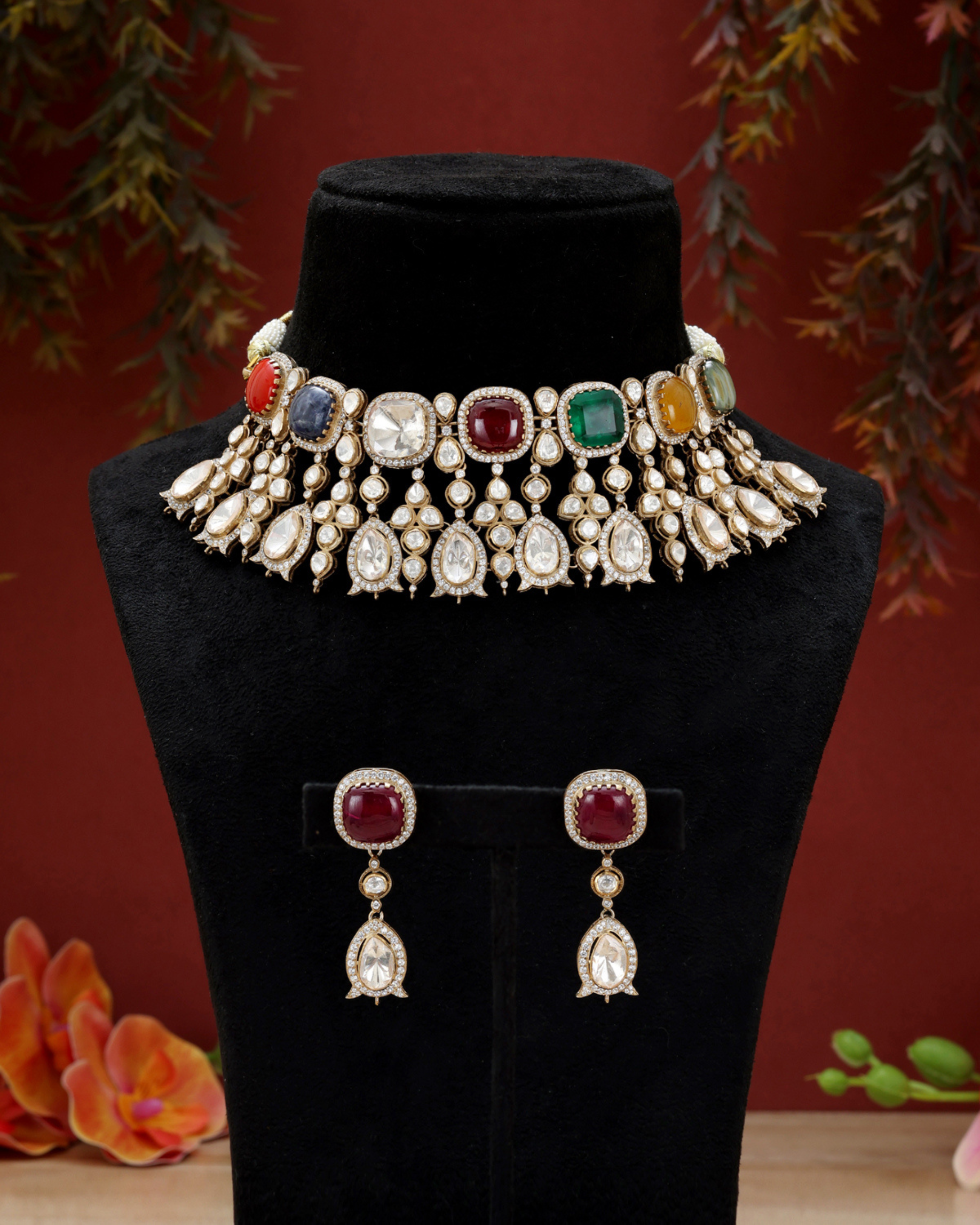 Ratna Rivaaz – Navratna Heritage Choker Set