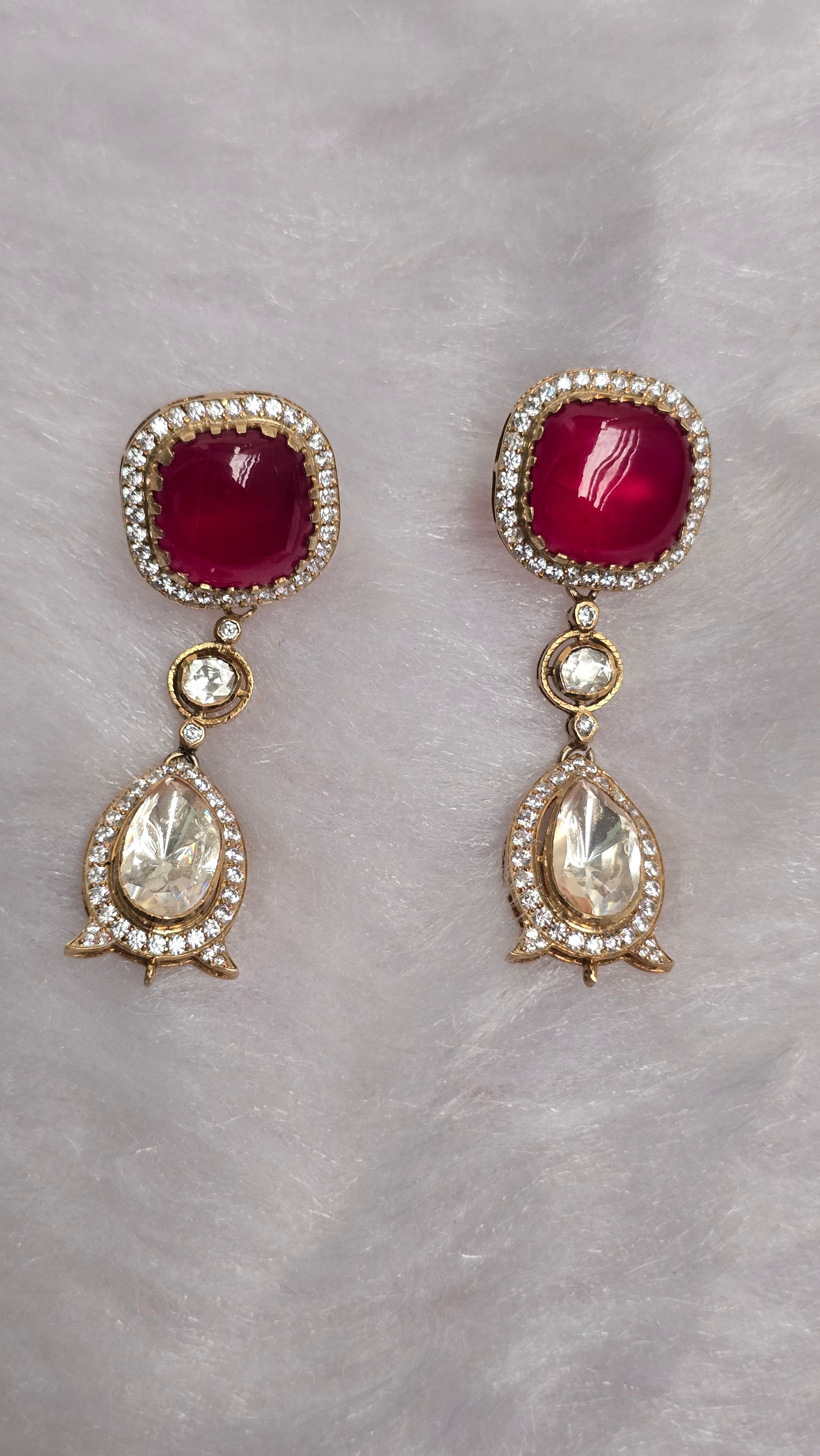 Ratna Rivaaz – Navratna Heritage Choker Set