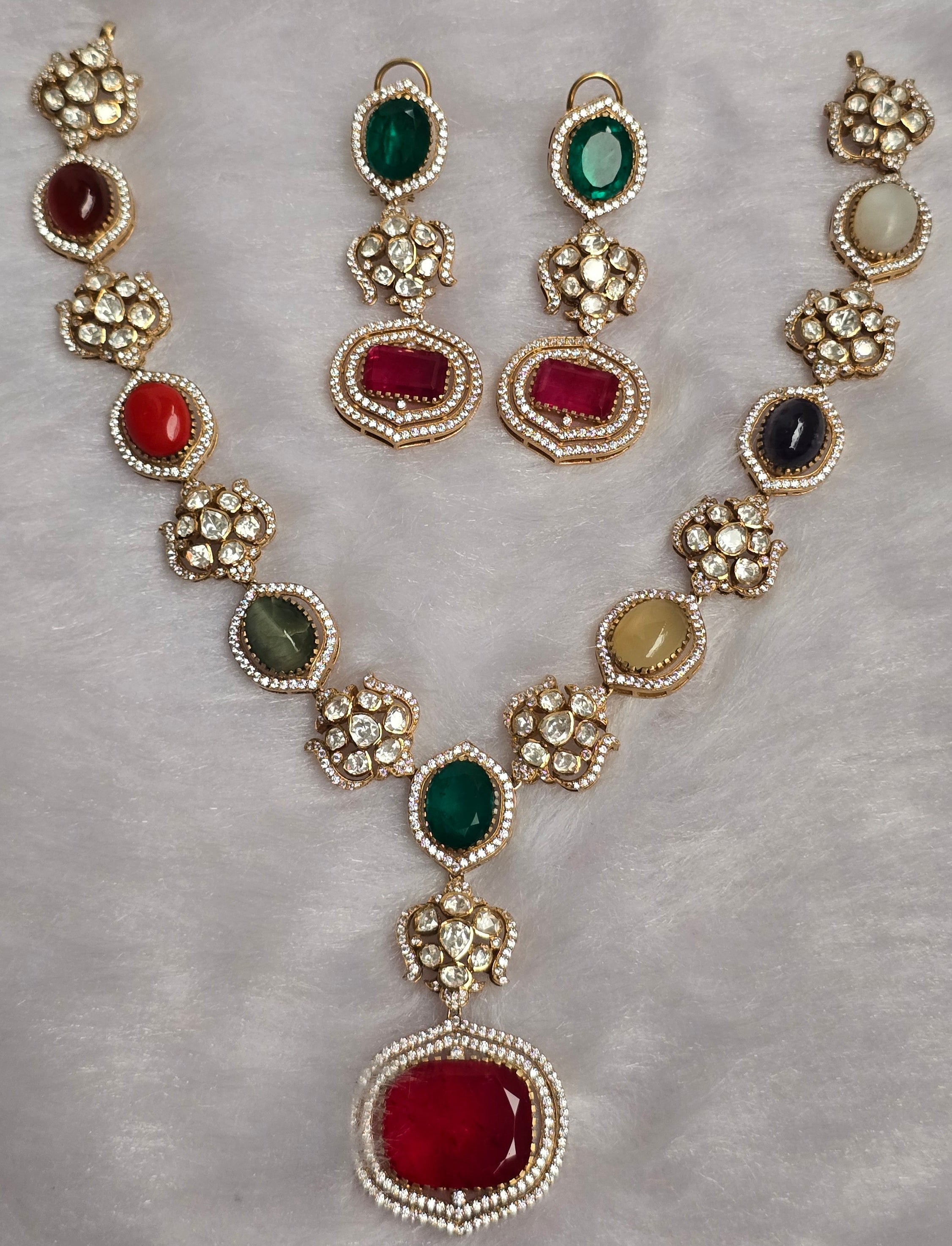Rang-e-Navratna Necklace Set