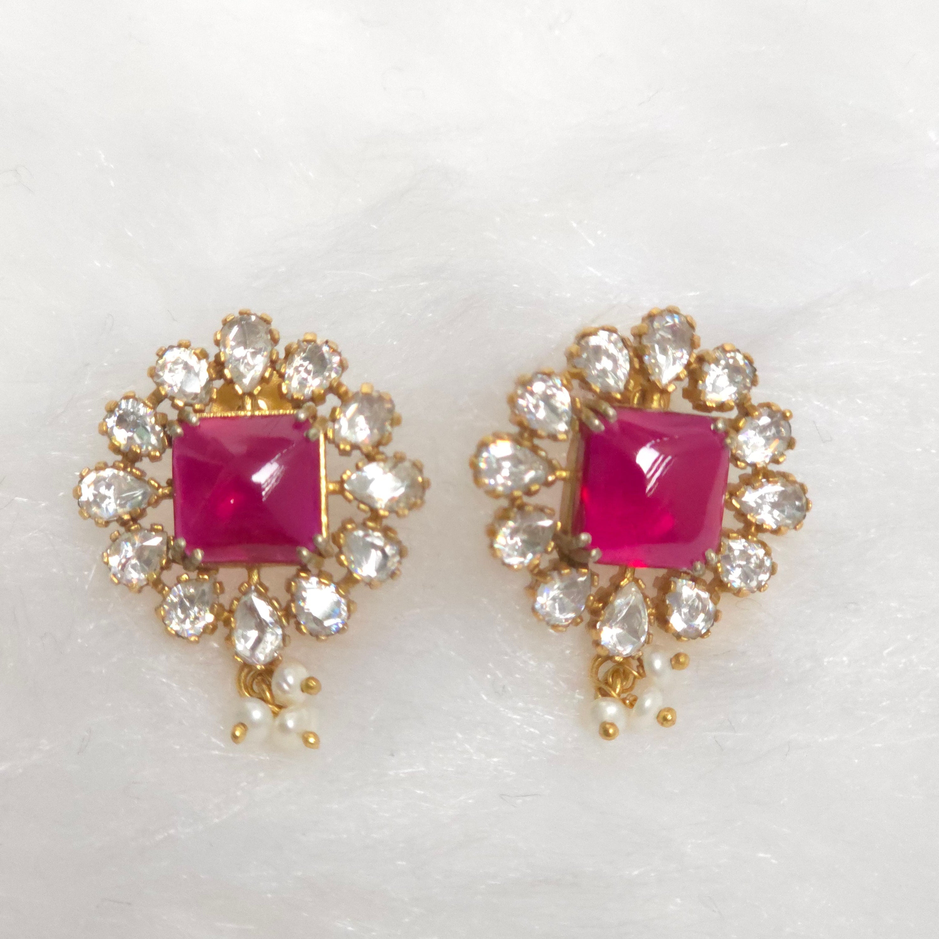 Rosy Glow Pendant Set