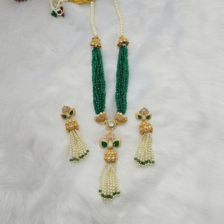 emerald green emerald pearl 925 silver tassel set