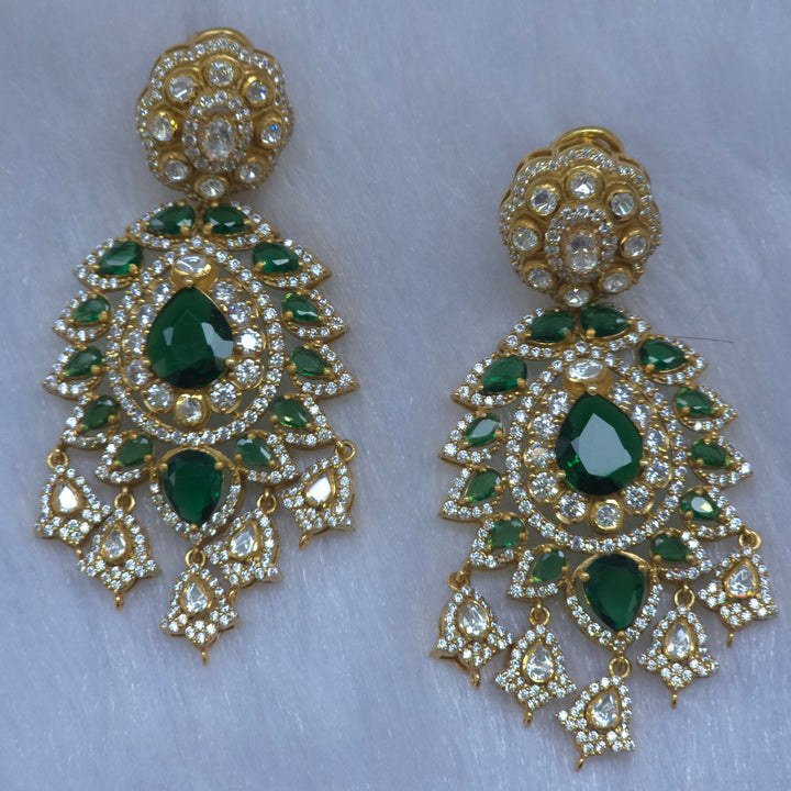 Green Glow green emerald moissanite CZ 925 silver pendant set