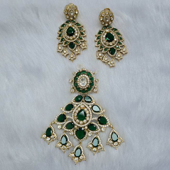 Green Glow green emerald moissanite CZ 925 silver pendant set