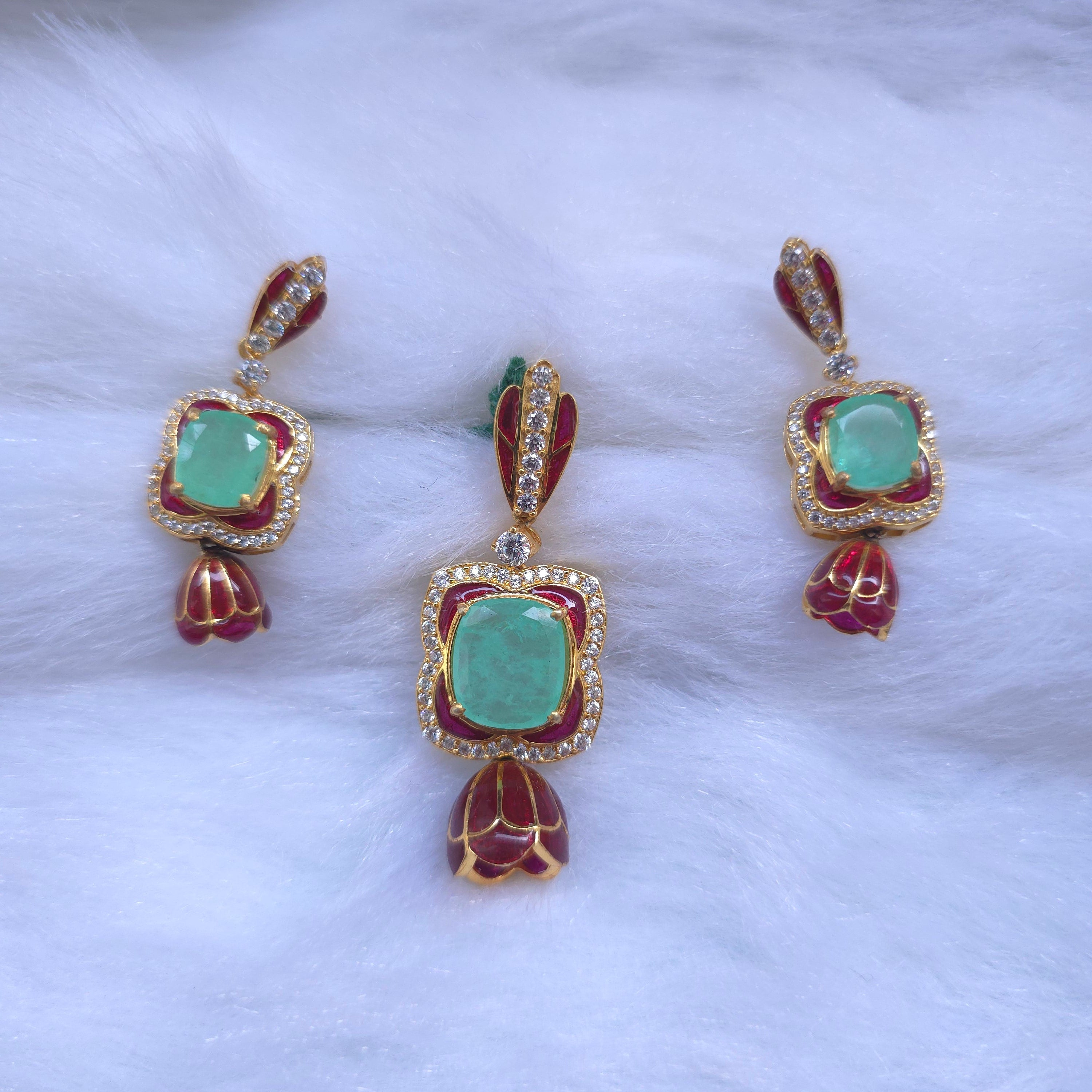 ✨ Noor Pendant Set ✨