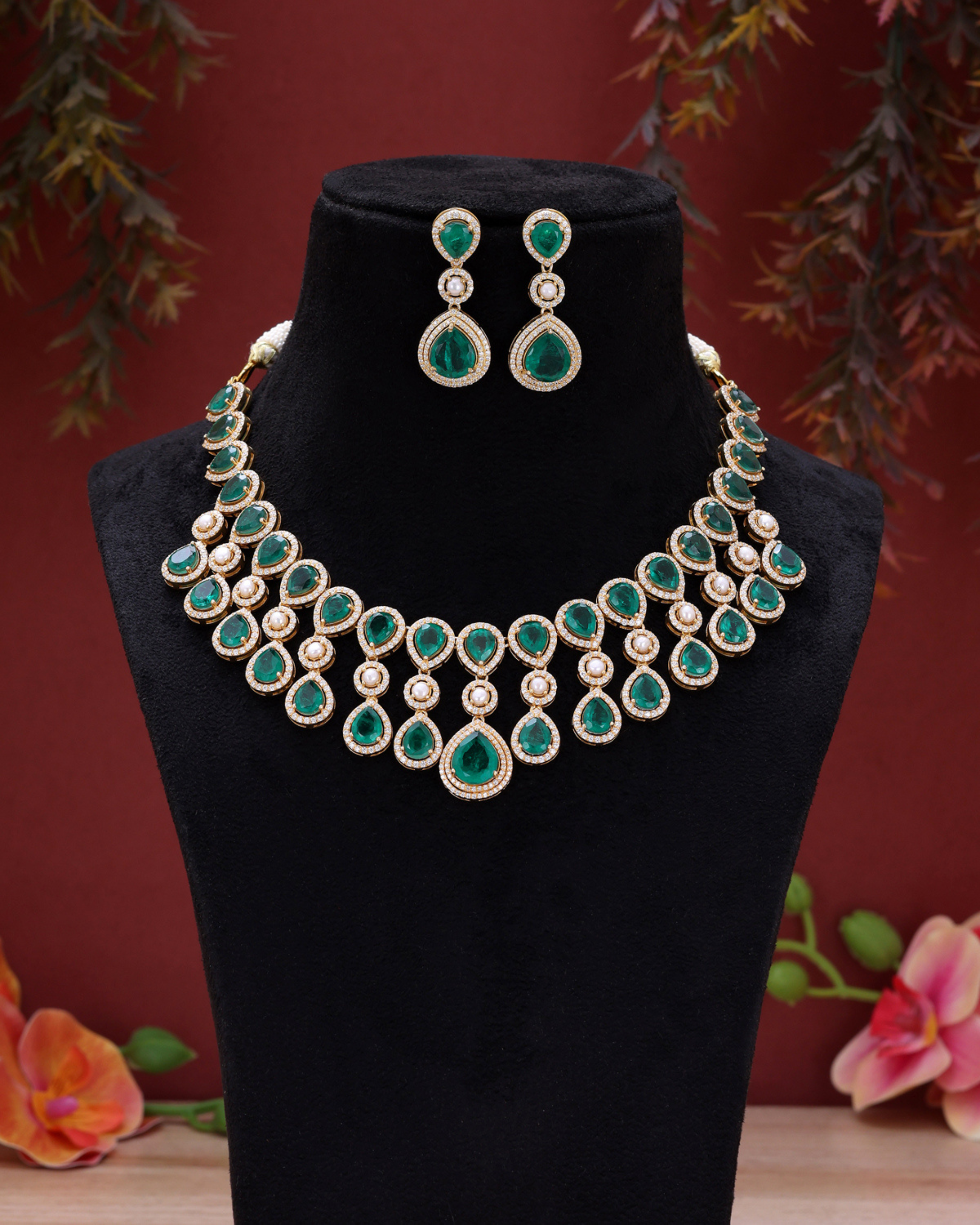 Pearl & Emerald Elegance – 92.5 Silver Set