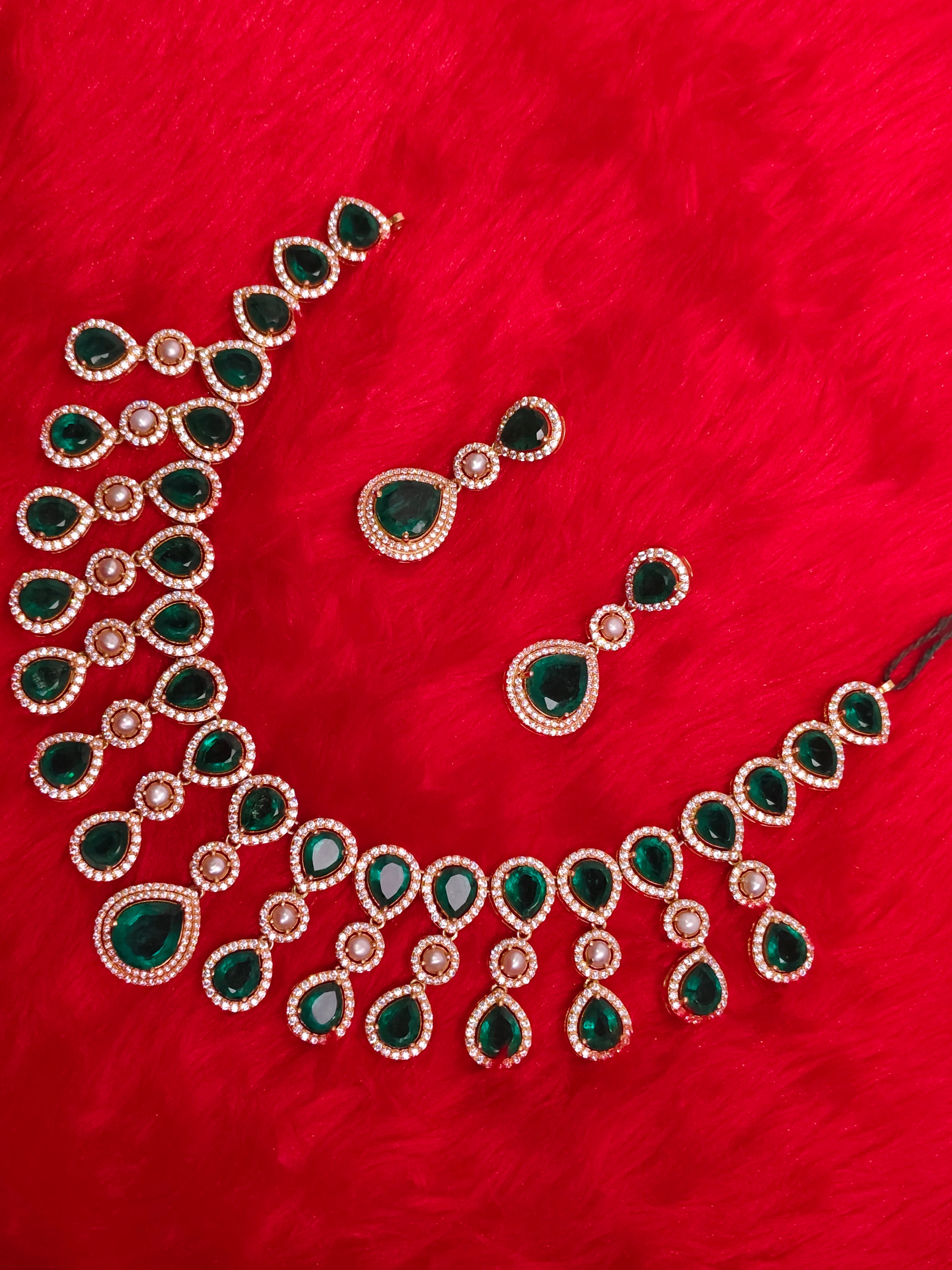 Pearl & Emerald Elegance – 92.5 Silver Set