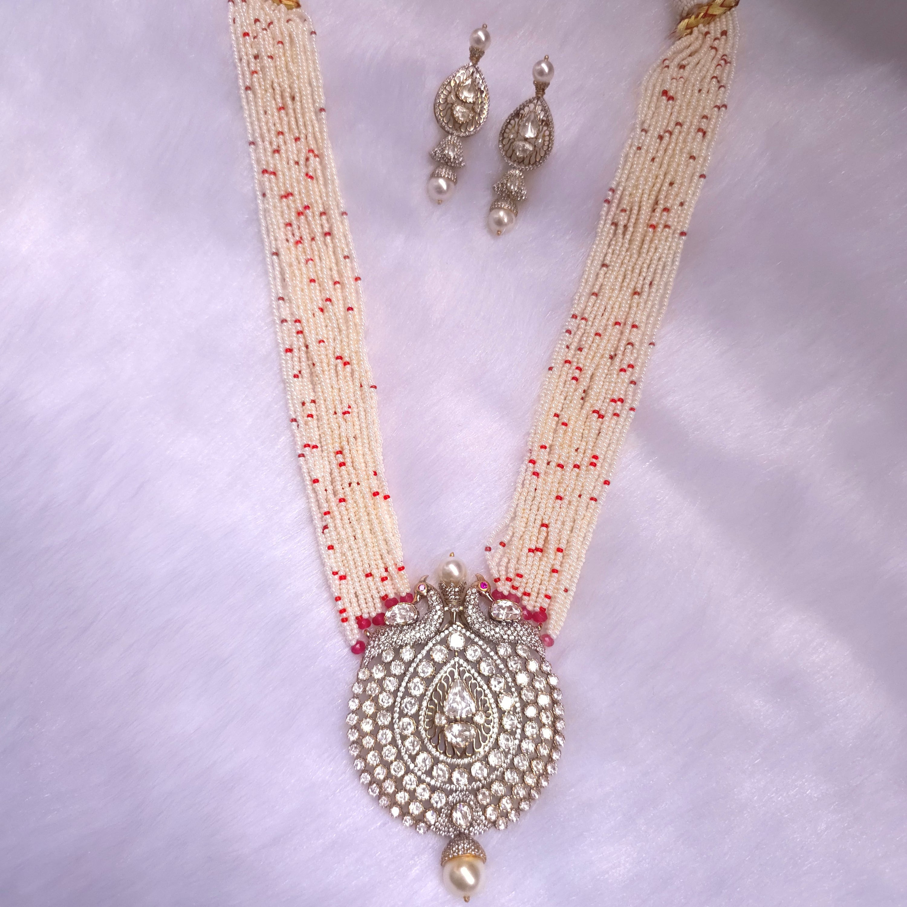 ✨ Mayur Vaibhav Pendant Set ✨