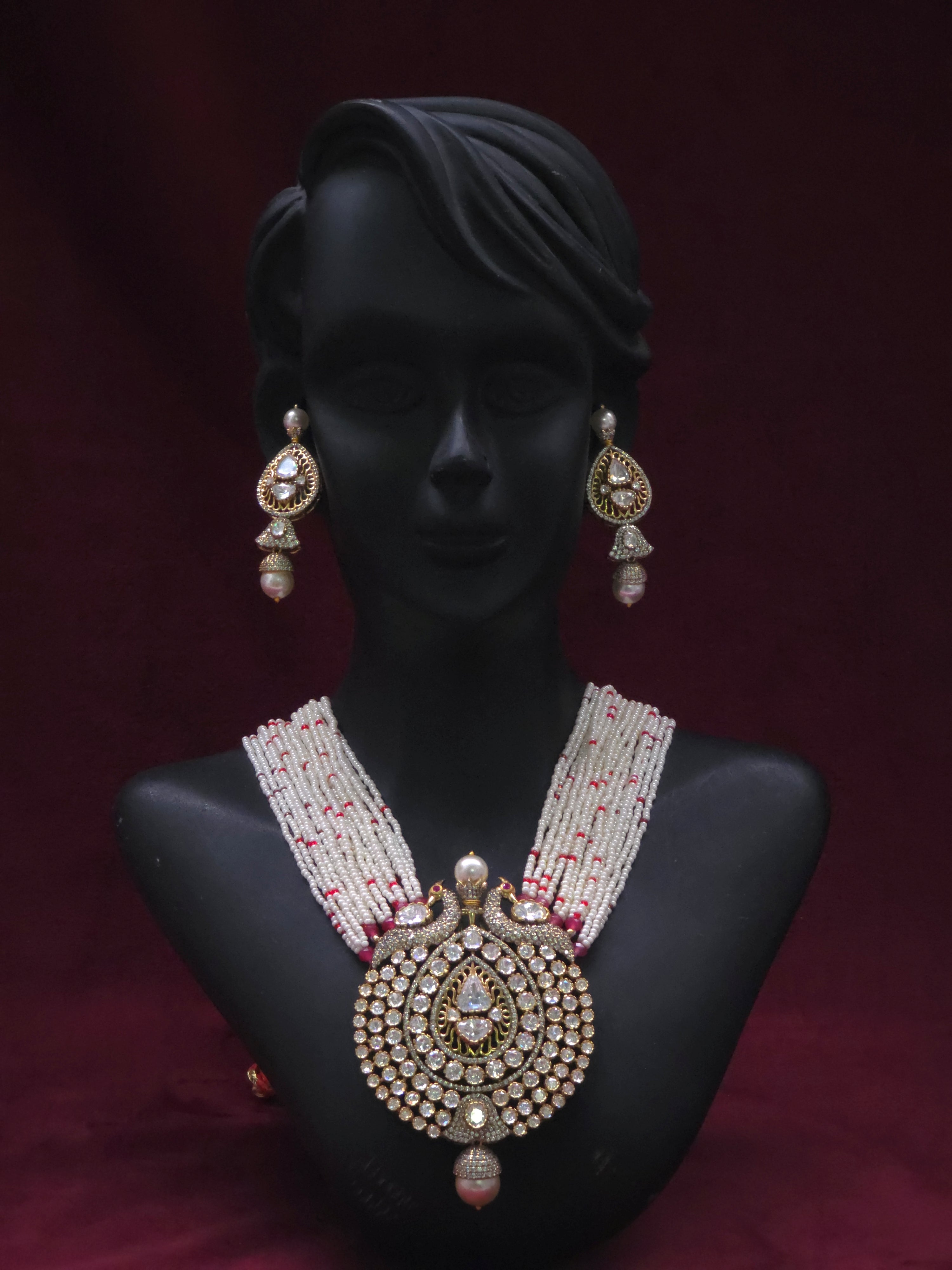 ✨ Mayur Vaibhav Pendant Set ✨