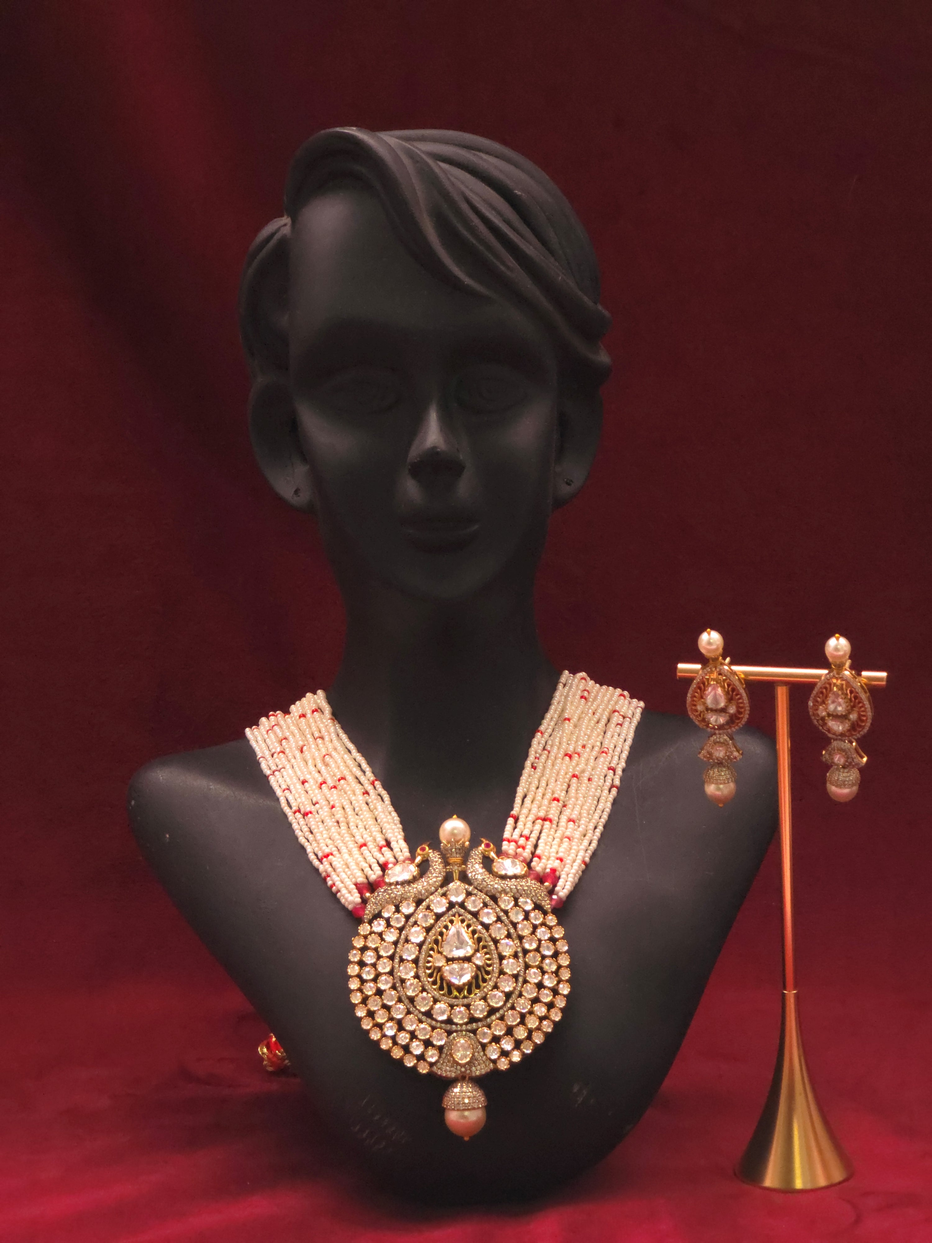 ✨ Mayur Vaibhav Pendant Set ✨