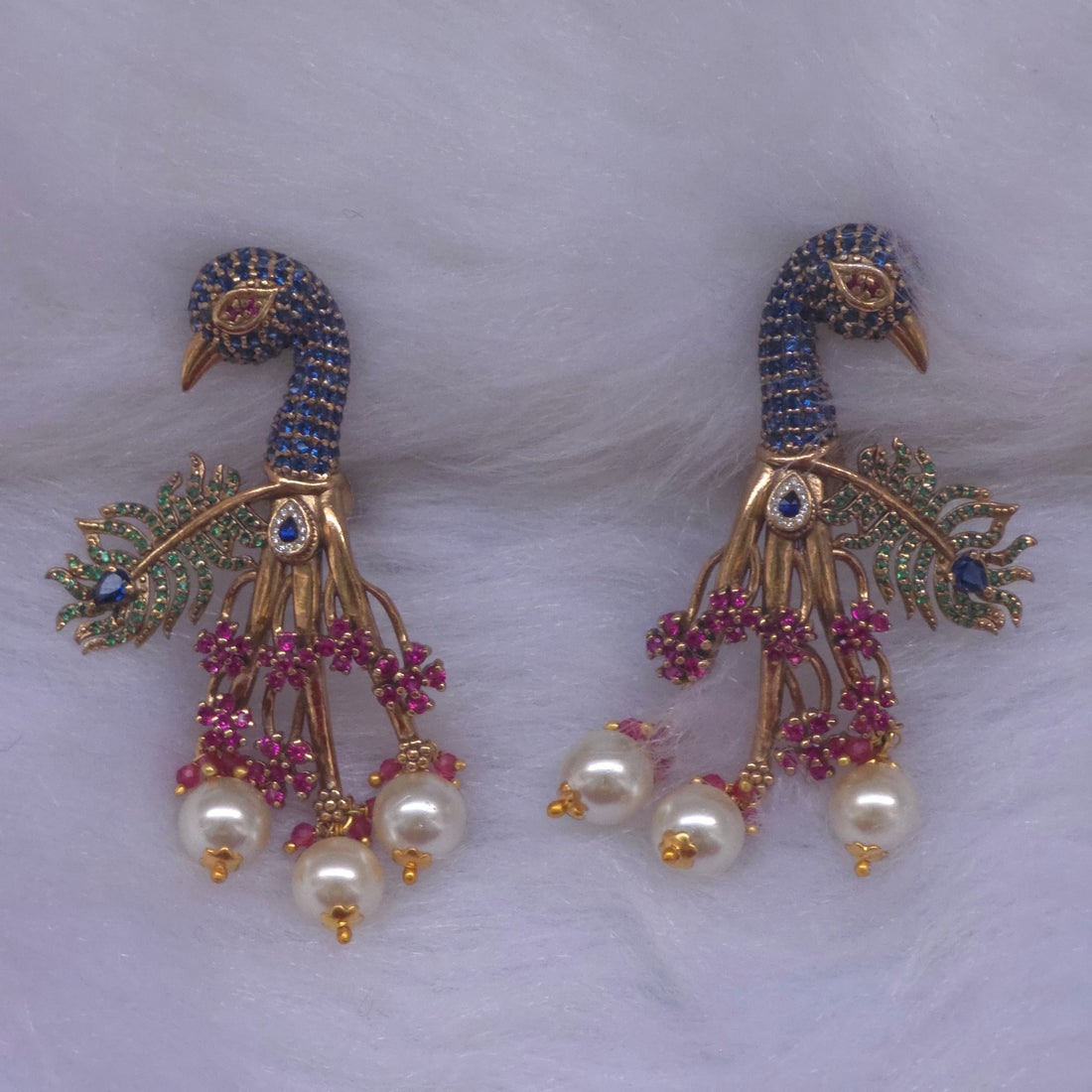 Mayur Leela Pendant