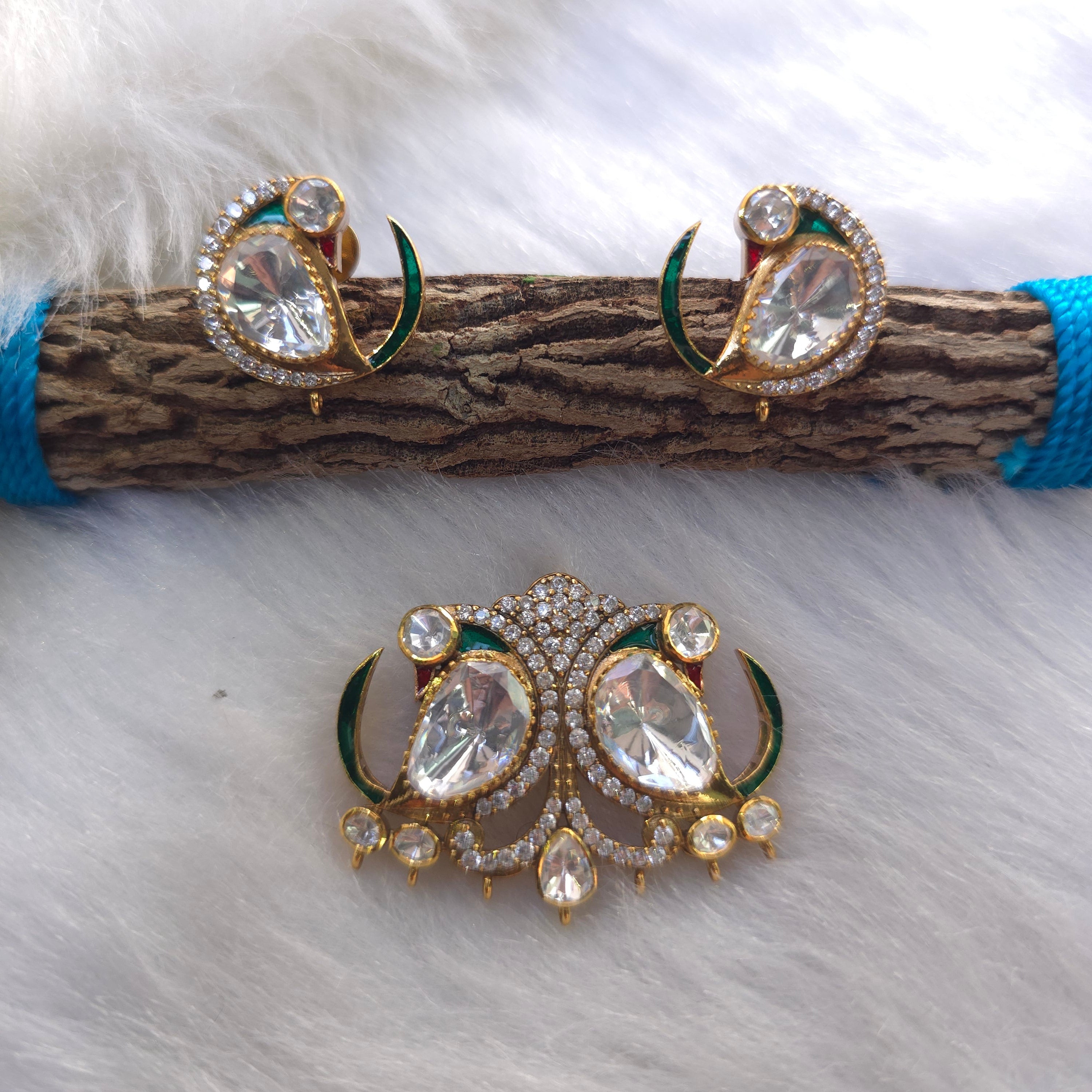 Mayur Meena Glow peacock design silver pendant set 🦚💎